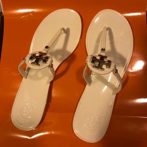 Tory burch miller jelly